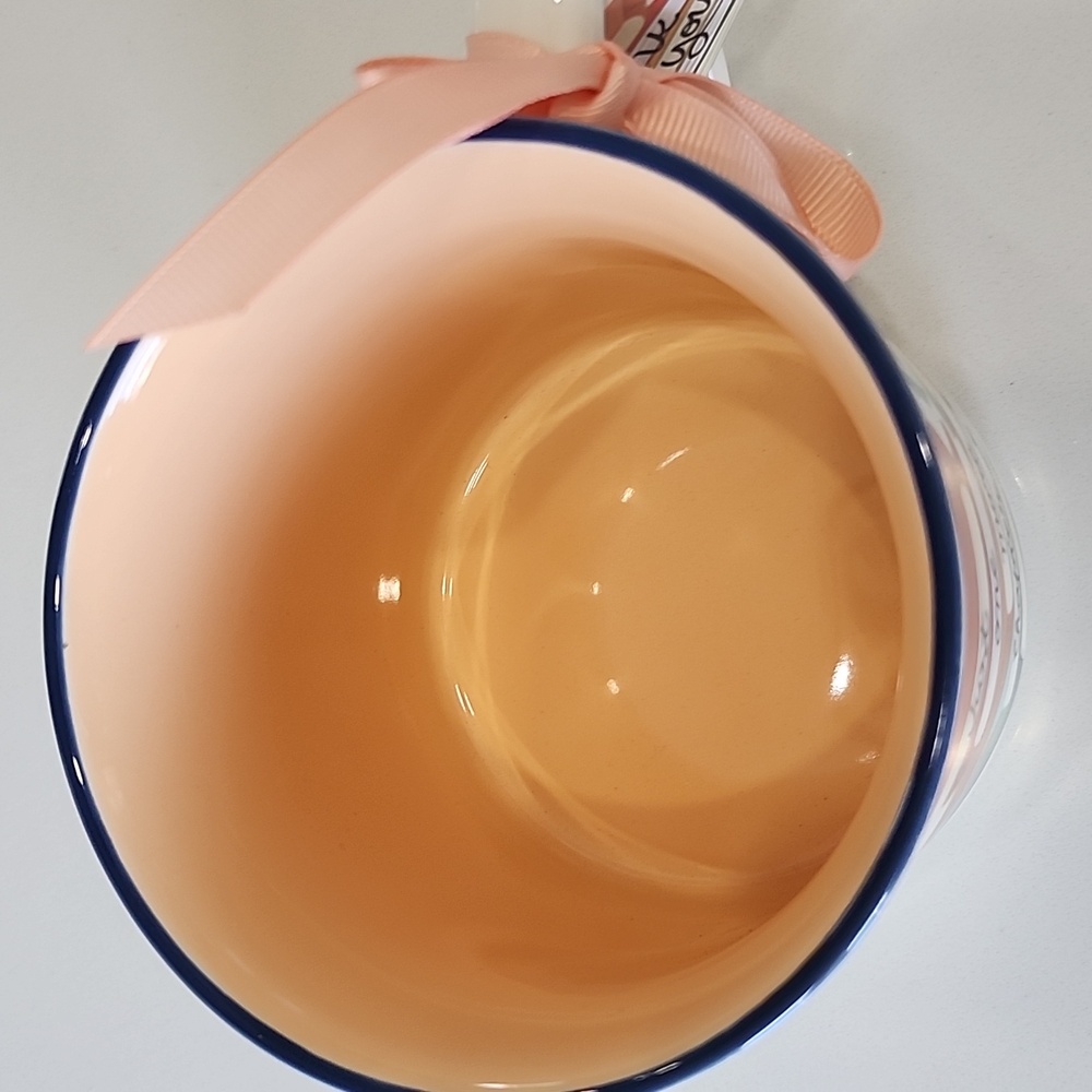 Charming Book Lover's Mug with Peach Ribbon - Picture 3 of 7